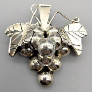 Sterling Silver 925 3D Grapes Pin Brooch Pendant 23.5gtw VTG Signed Mexico *WEAR